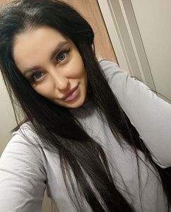 Яна